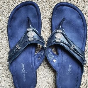 Navy Sandals Flip Flops size 7